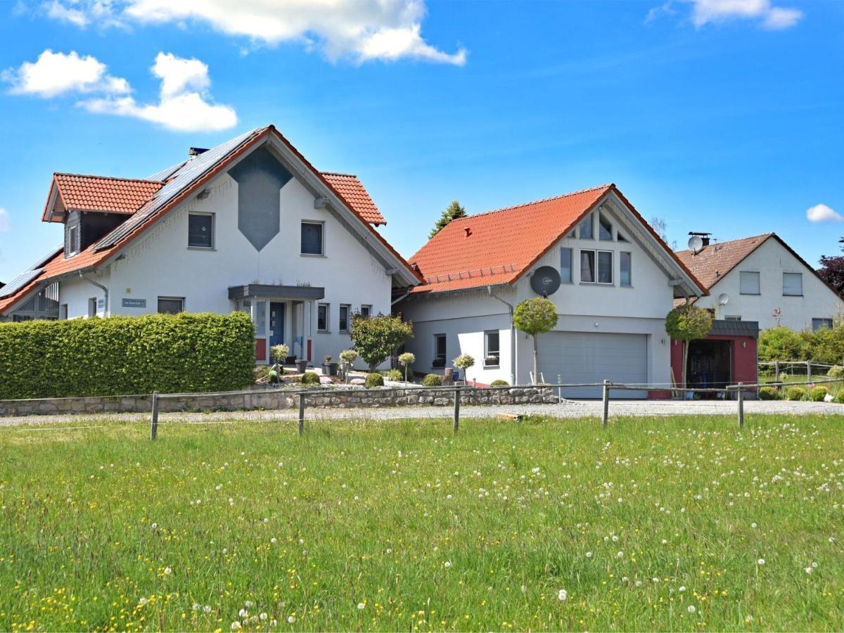 Modern Apartment In V Hl Near The Forest Vöhl Exteriör bild